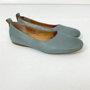 BORN Leather Becca Ballet Flats